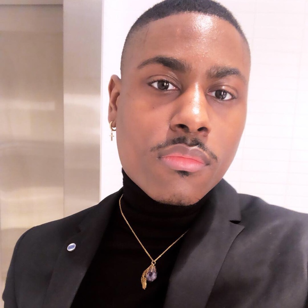 Meet your Posher, Davon